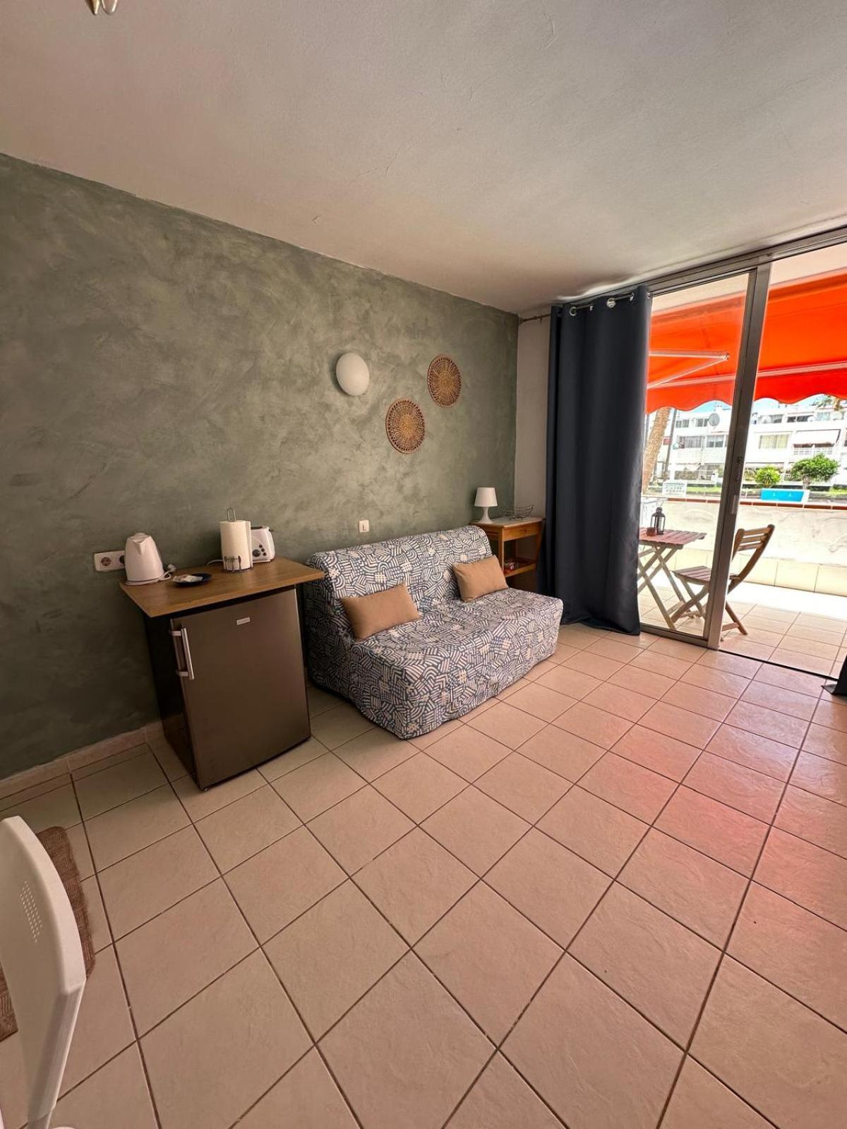 Flat Con Piscina In Costa Del Silencio - 5 Minuti Dal Mare Apartment Арона Екстериор снимка