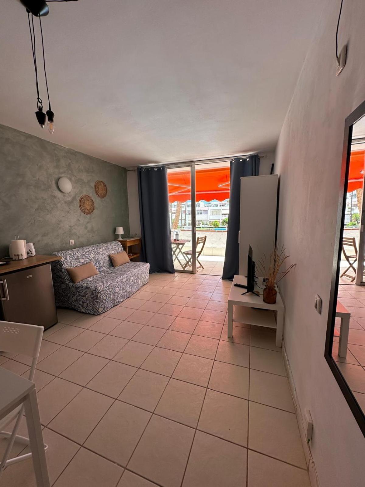 Flat Con Piscina In Costa Del Silencio - 5 Minuti Dal Mare Apartment Арона Екстериор снимка